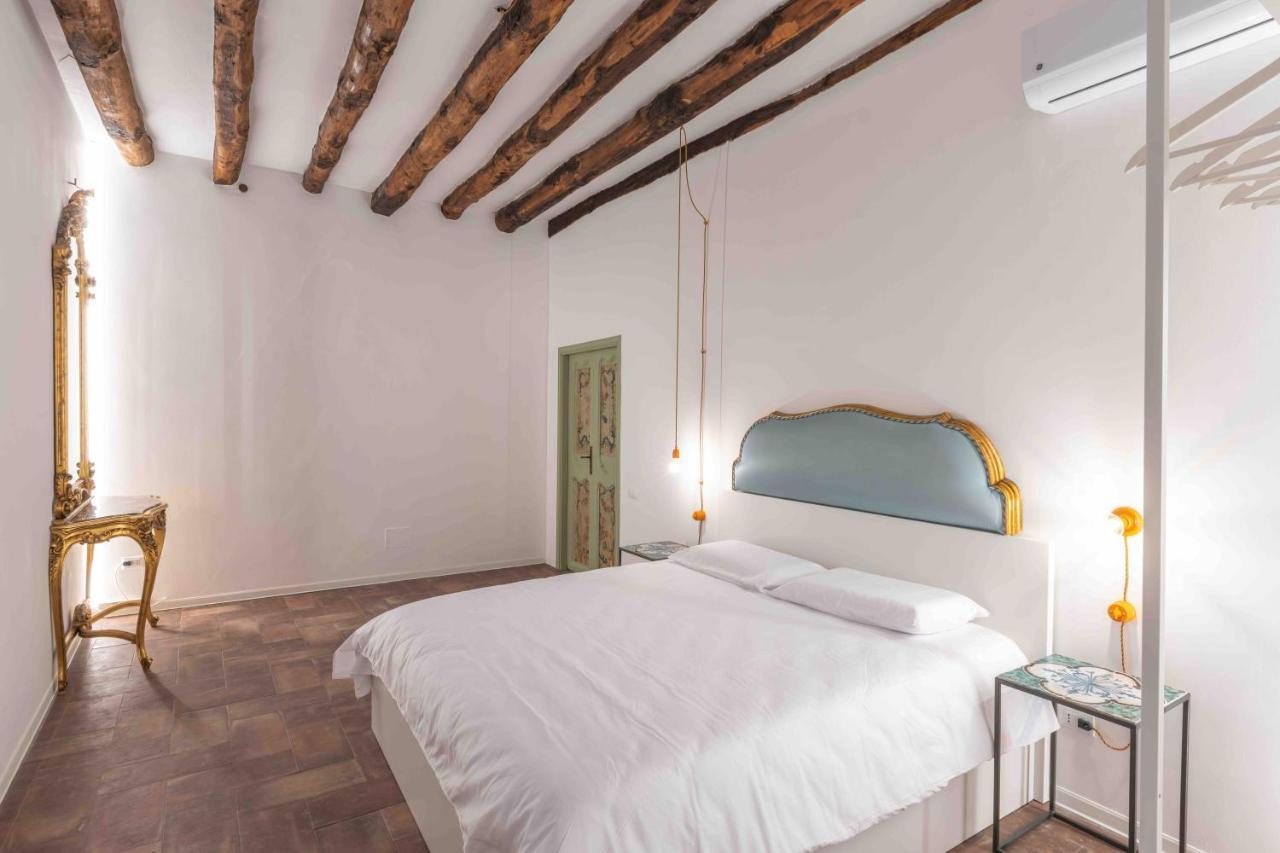 Calderai 82 Suites 1 E 2 Palermo Eksteriør bilde